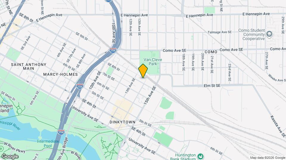 Bass Lodge Mapa y Detalles de la Ubicación