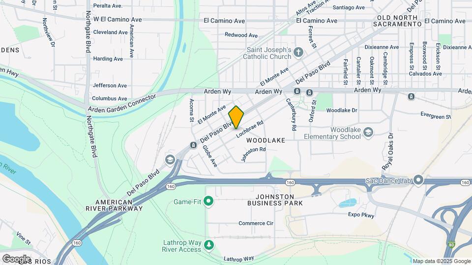Woodlake Oaks Apartments Map and Location Details