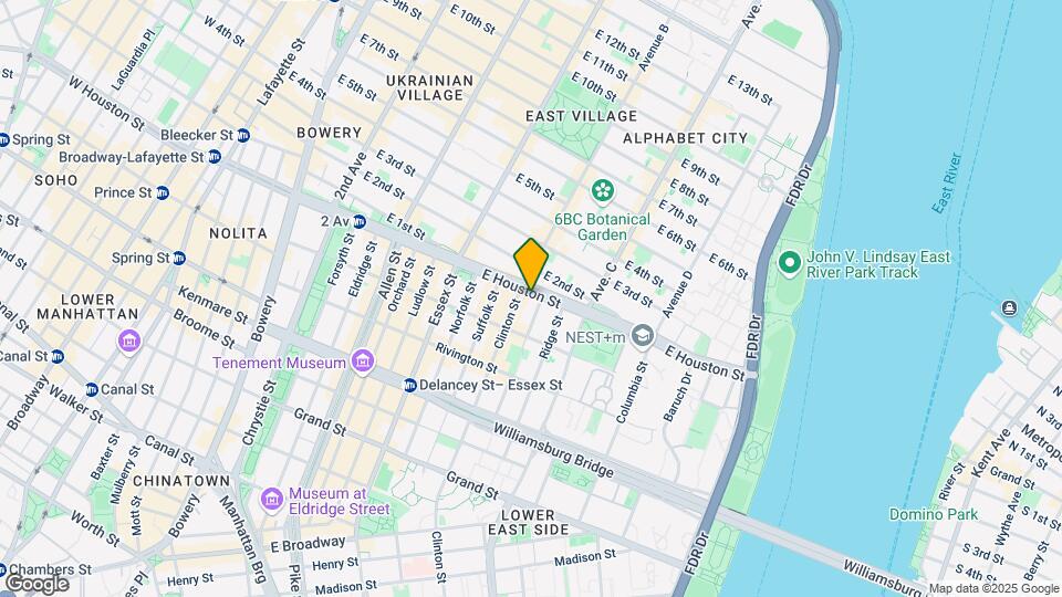 309 E Houston St Mapa y Detalles de la Ubicación