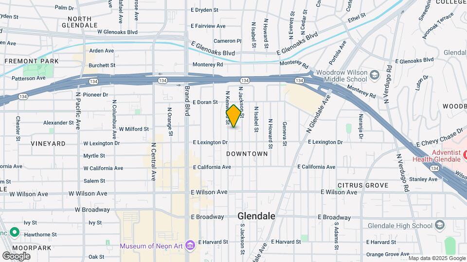 416 N Kenwood St Map and Location Details
