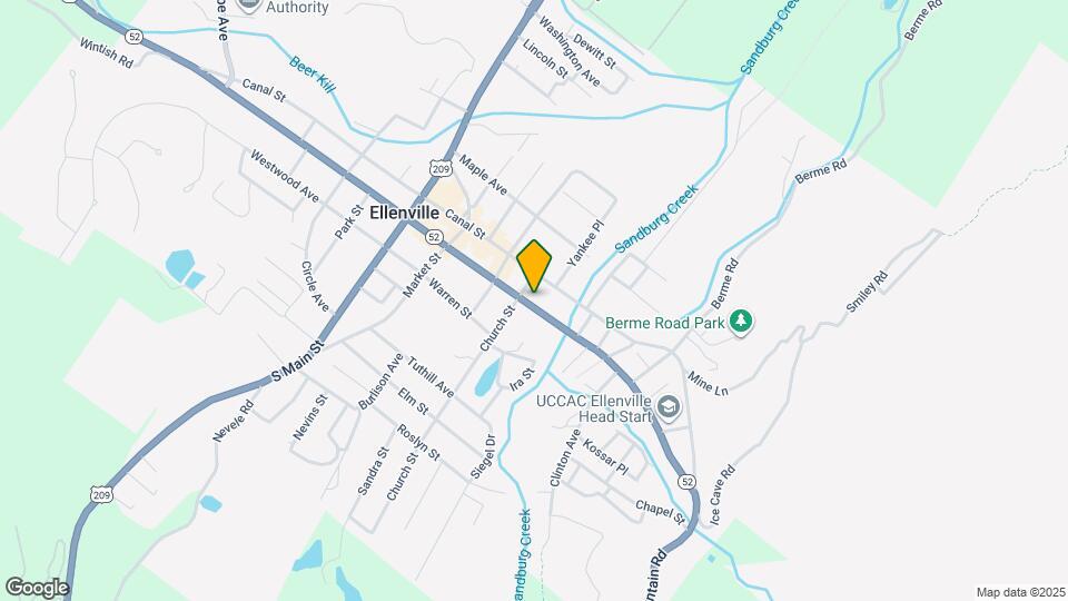 130 Center St Map and Location Details