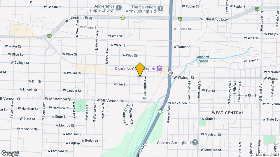 1820-1824 W Walnut St Map and Location Details