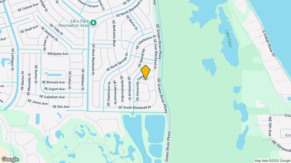 2431 SE Robin Cir Map and Location Details