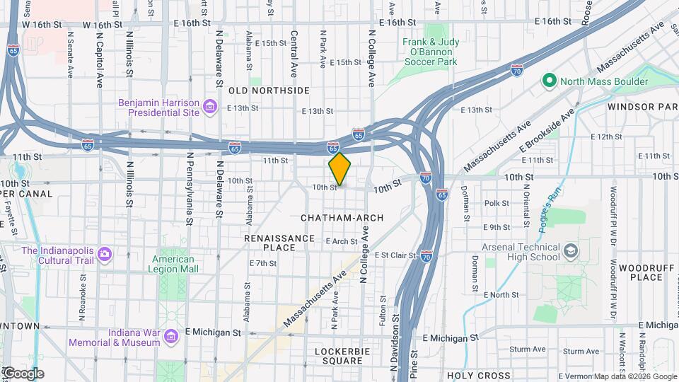 932 N Broadway St Map and Location Details