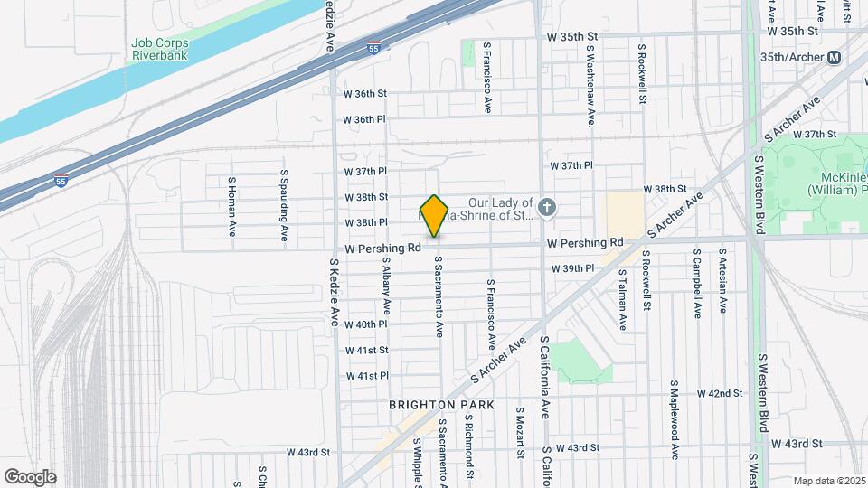 3856 S Sacramento Ave Map and Location Details