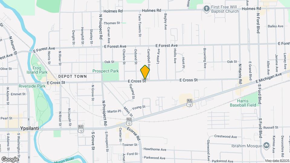 834 E Cross St Map and Location Details