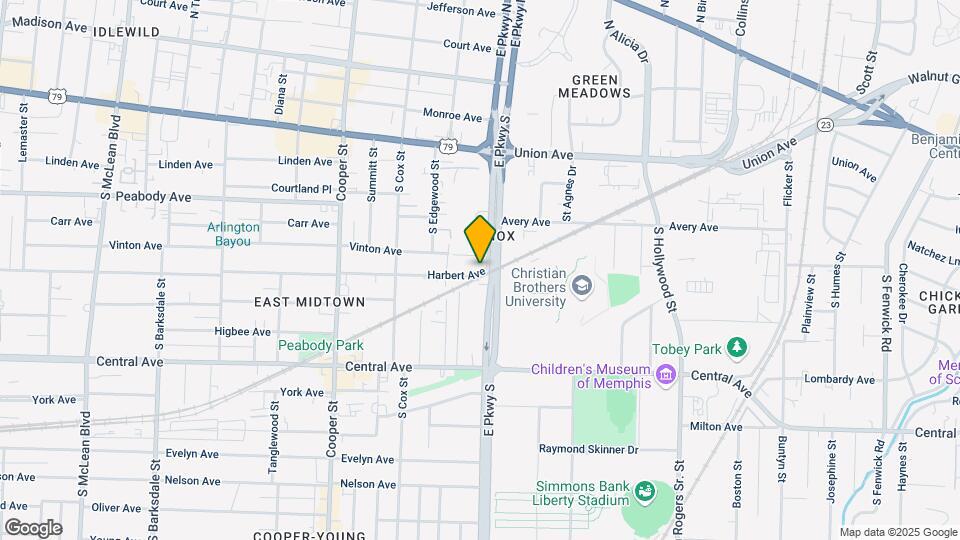 585 E Pkwy S Map and Location Details