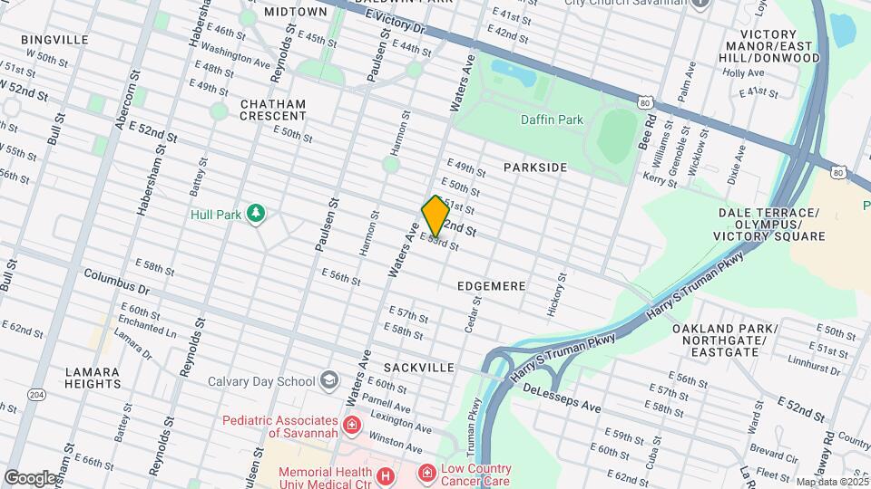 1121 E 53rd St Map and Location Details