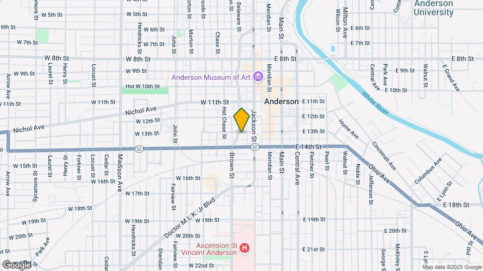 131 W 13th St Mapa y Detalles de la Ubicación