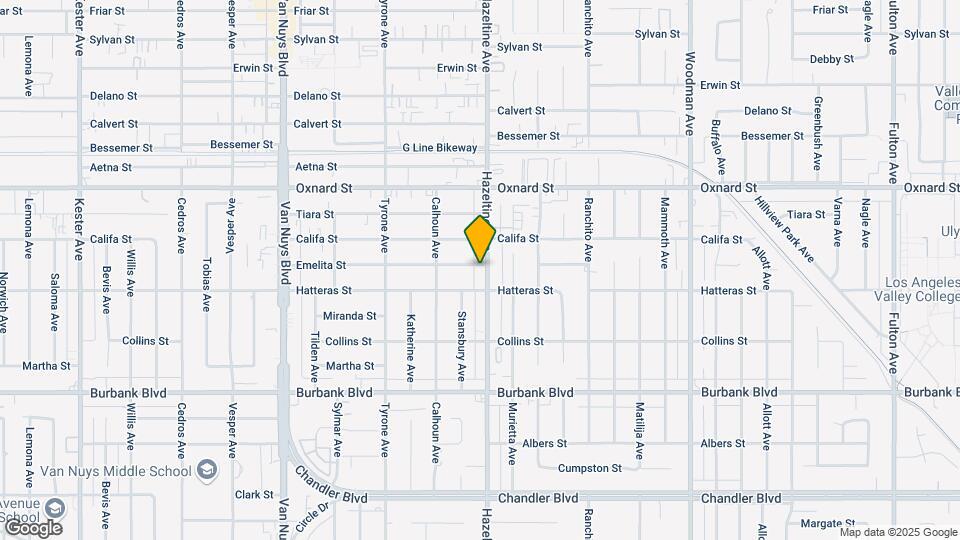 5825 Hazeltine Ave Map and Location Details