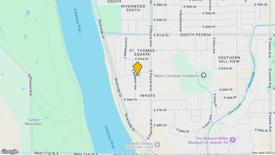 6411 S Newport Ave Map and Location Details
