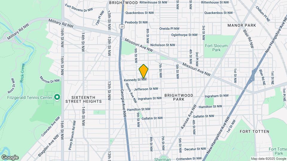 818 Kennedy St NW Map and Location Details