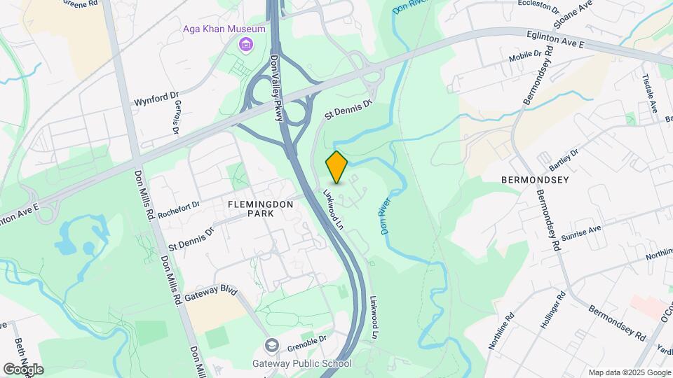 20 Edgecliff Golfway Map and Location Details