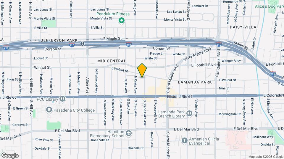 113 N Grand Oaks Ave Map and Location Details