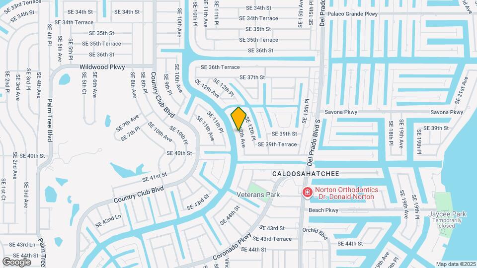 3830 SE 12th Ave Map and Location Details