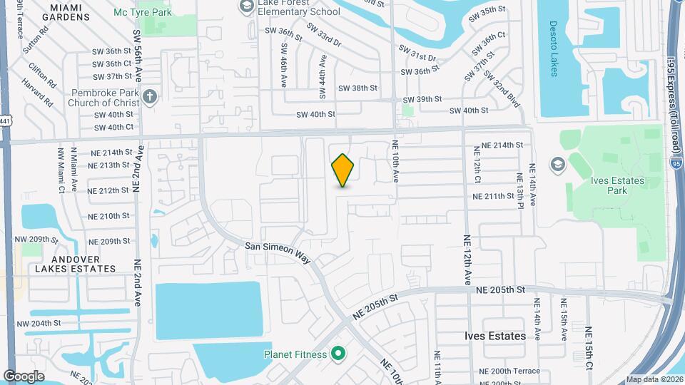 817 NE 211th St Map and Location Details