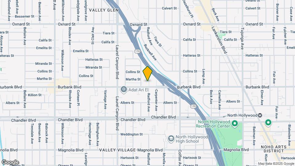 5609 Radford Ave Map and Location Details