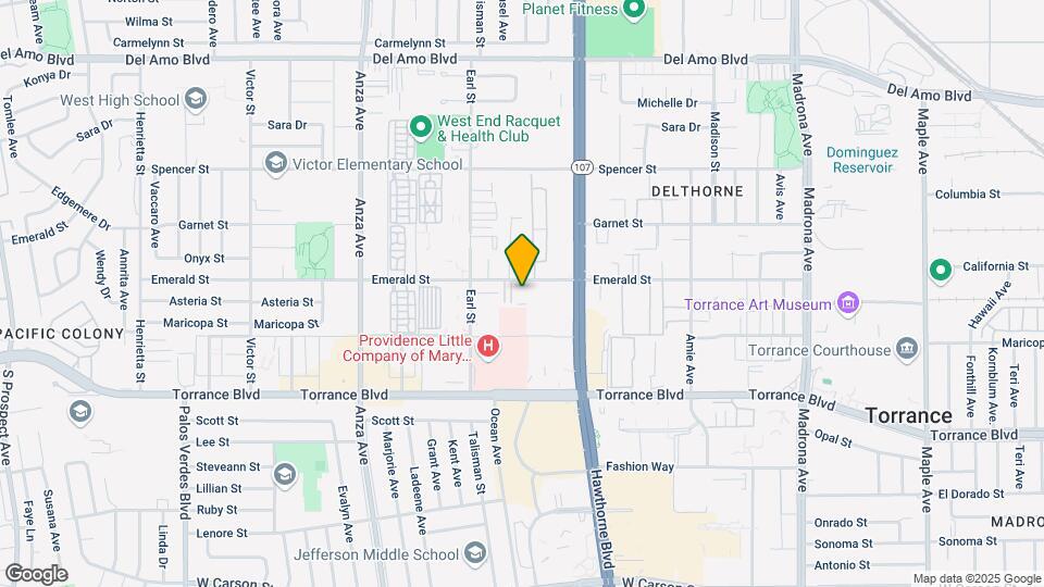 The CitiZen at 4006 Emerald Street Mapa y Detalles de la Ubicación