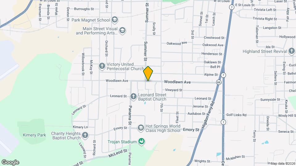 417 Woodlawn Ave Map and Location Details