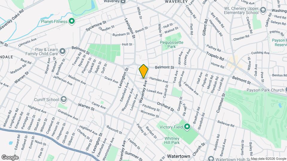 260 Waverley Ave Map and Location Details