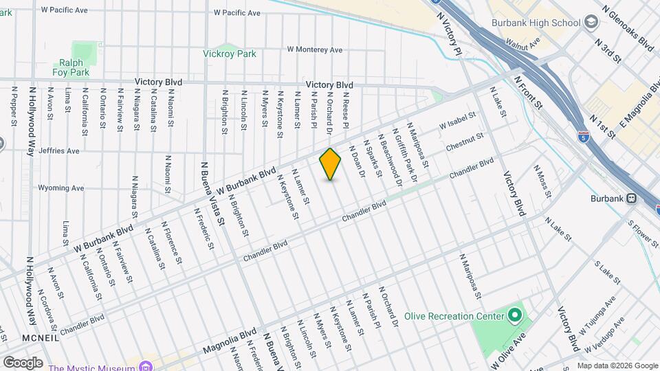 901 N Orchard Dr Mapa y Detalles de la Ubicación