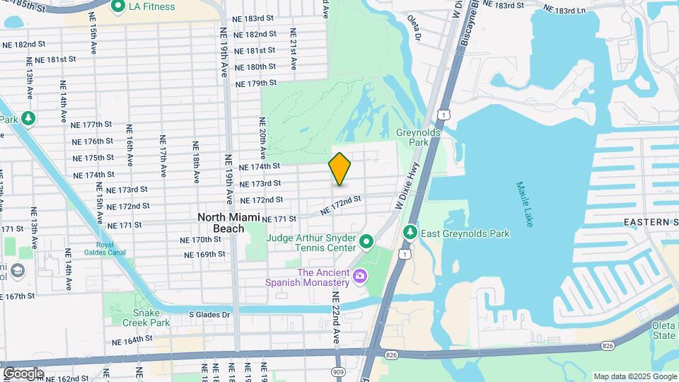 2215 NE 172nd St Map and Location Details