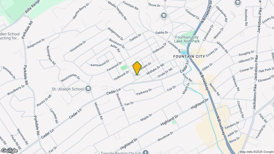 621 Midlake Dr NE Map and Location Details