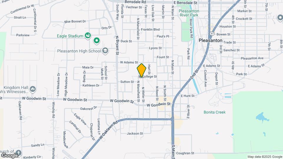 413 N Water St Mapa y Detalles de la Ubicación