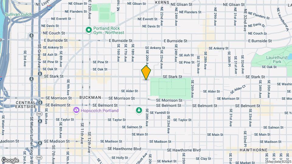 1935 SE Washington St Mapa y Detalles de la Ubicación