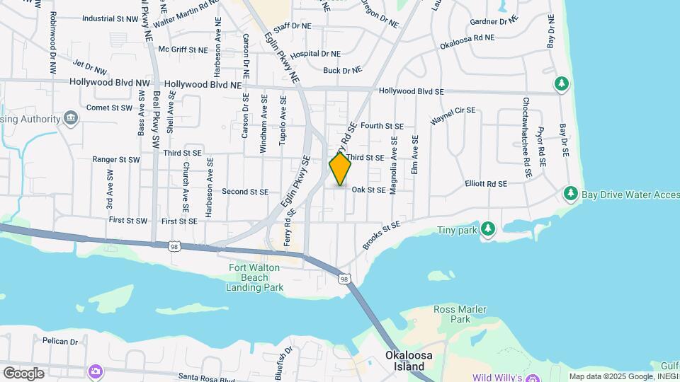 202 Oak St SE Map and Location Details