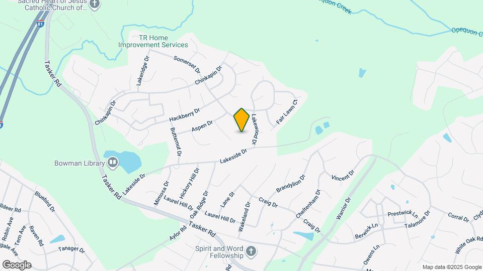 124 Woodford Dr Map and Location Details