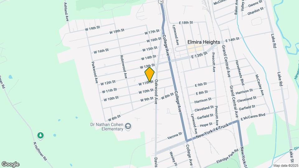 205 W 11th St Map and Location Details