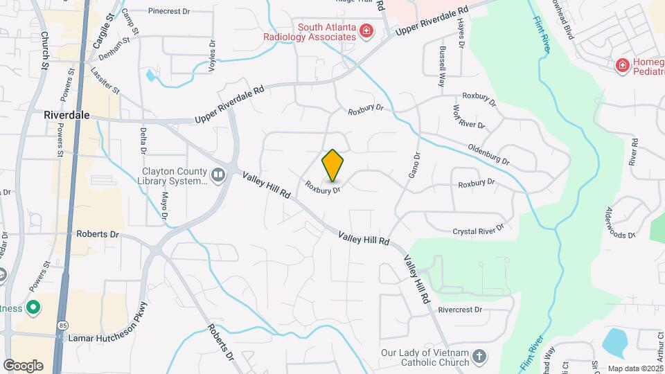 635 Roxbury Dr Map and Location Details