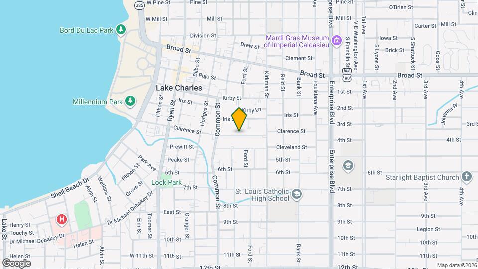 705 Clarence St Map and Location Details