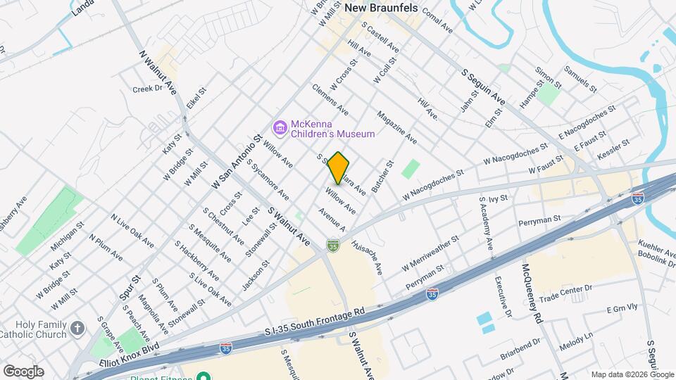 521 Willow Ave Map and Location Details