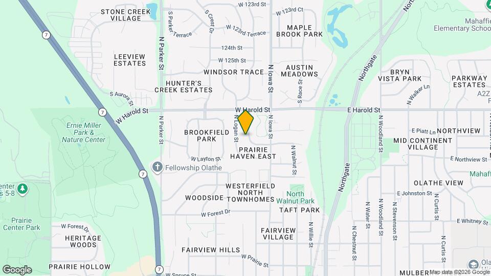 1045 N Lincoln St Mapa y Detalles de la Ubicación