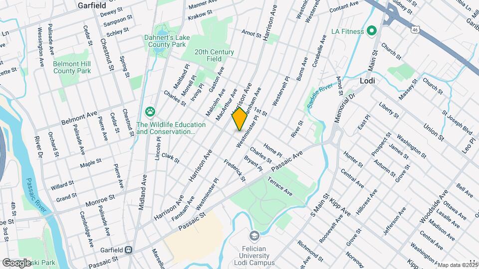 208 Farnham Ave, Unit 2F Map and Location Details