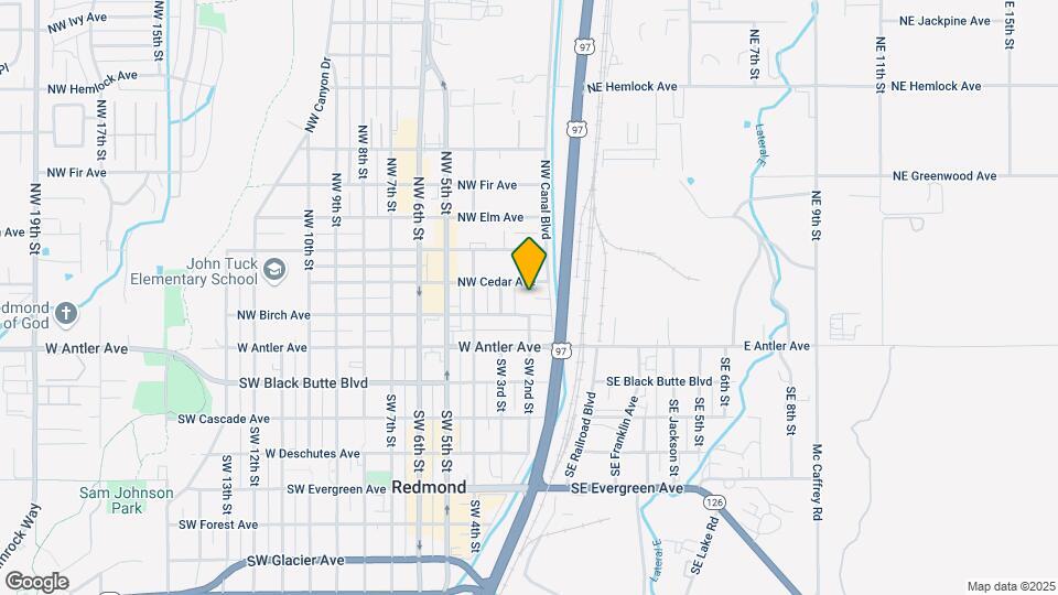 215 NW Canal Blvd Map and Location Details