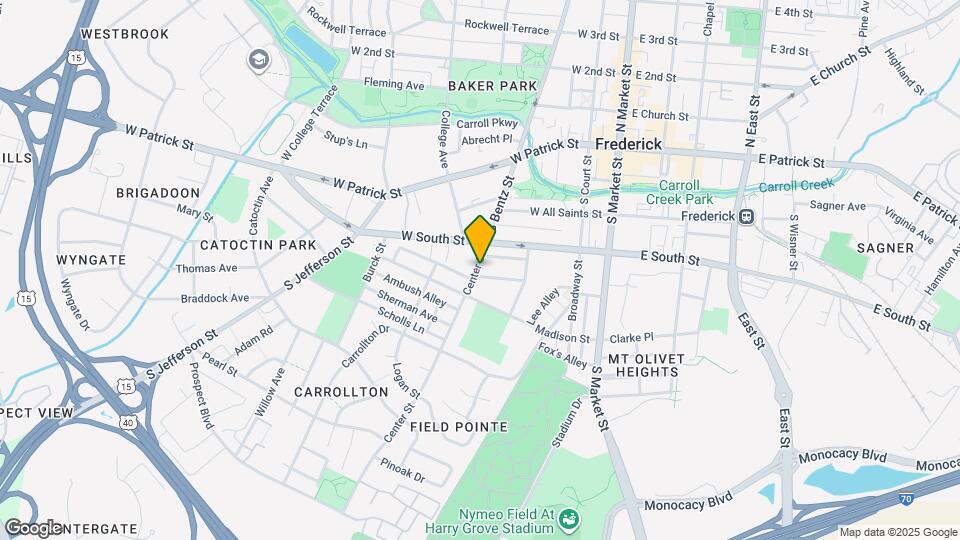 214 Center St Map and Location Details