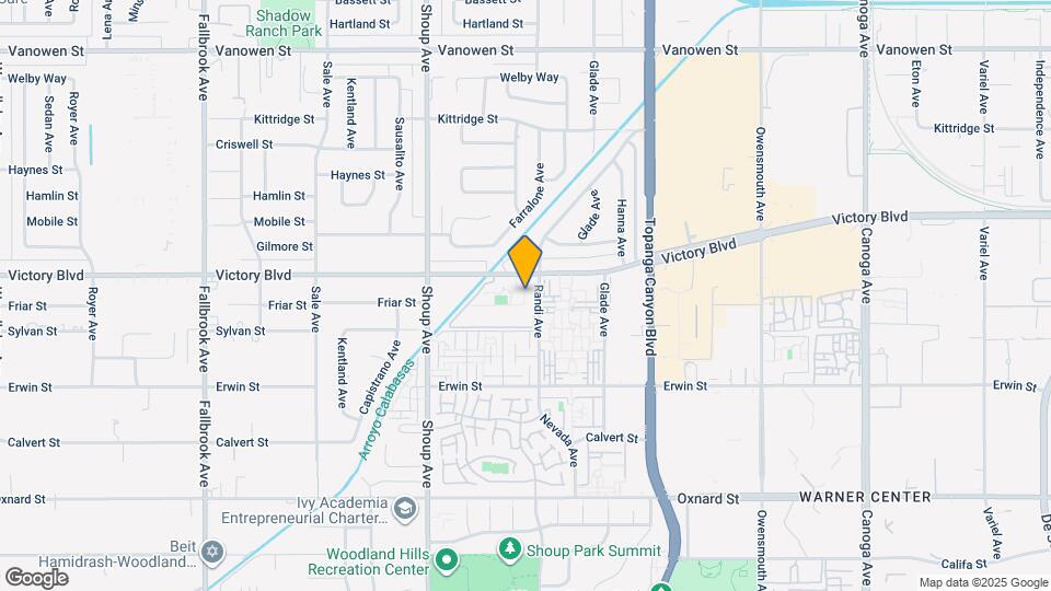 22204 Victory Blvd Apartments and Nearby Woodland Hills Apartments For