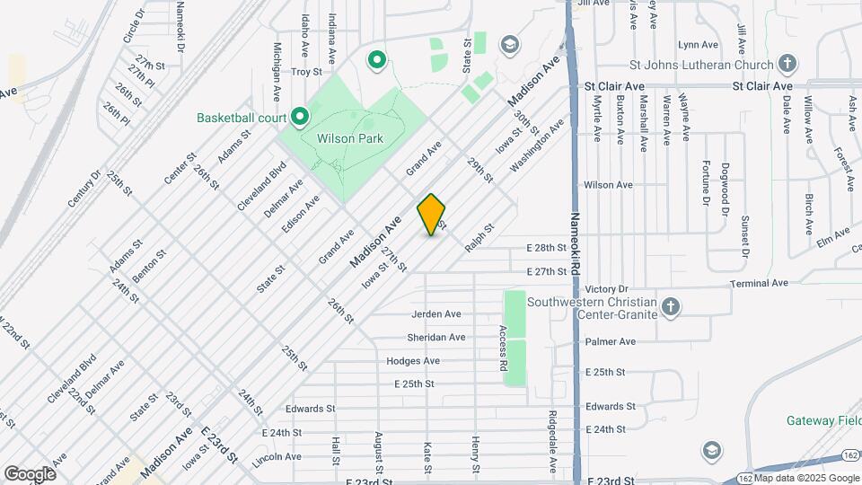 2747 Washington Ave Map and Location Details