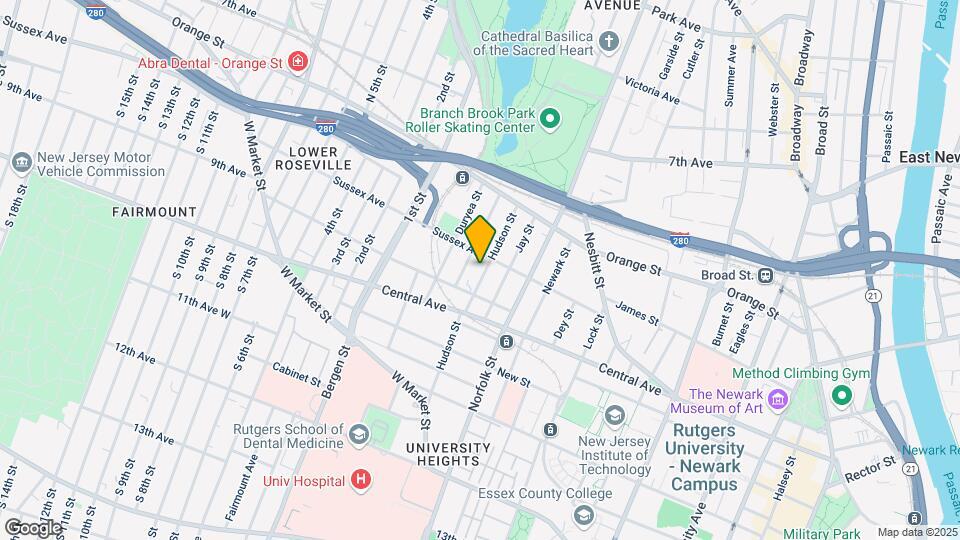 65 Hudson St, Unit 2 Map and Location Details