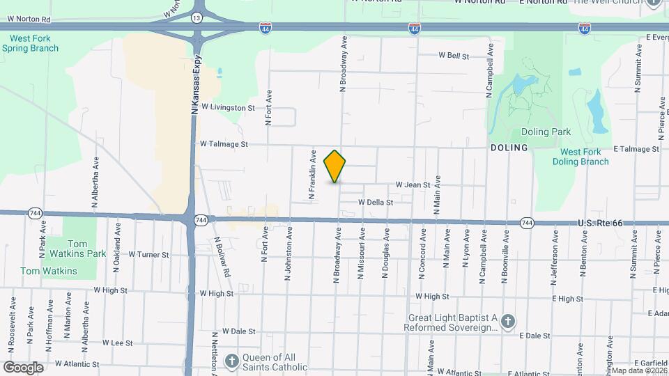 2455 N Broadway Ave Map and Location Details