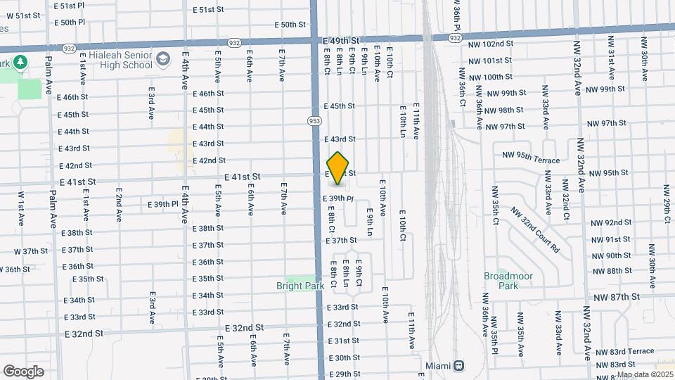 850-880 E 40th St Mapa y Detalles de la Ubicación