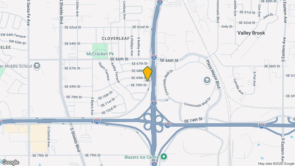 925 SE 70th St Map and Location Details