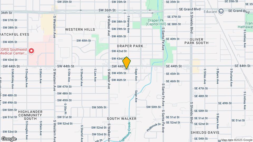 305 SW 45th St Map and Location Details