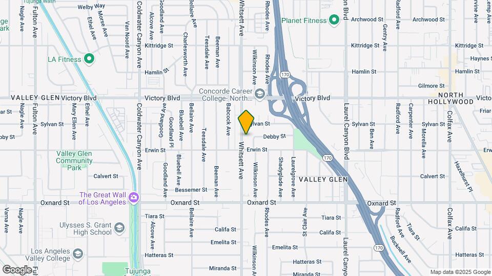 6228 Whitsett Ave Map and Location Details