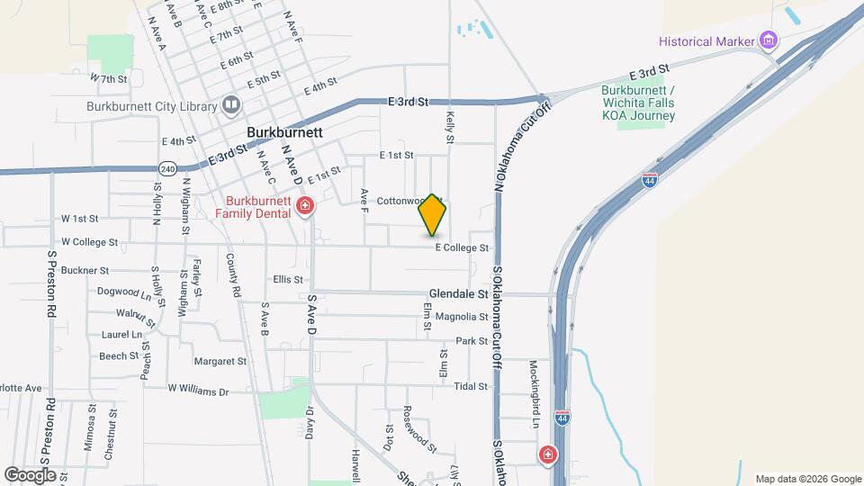 715 E College St Map and Location Details