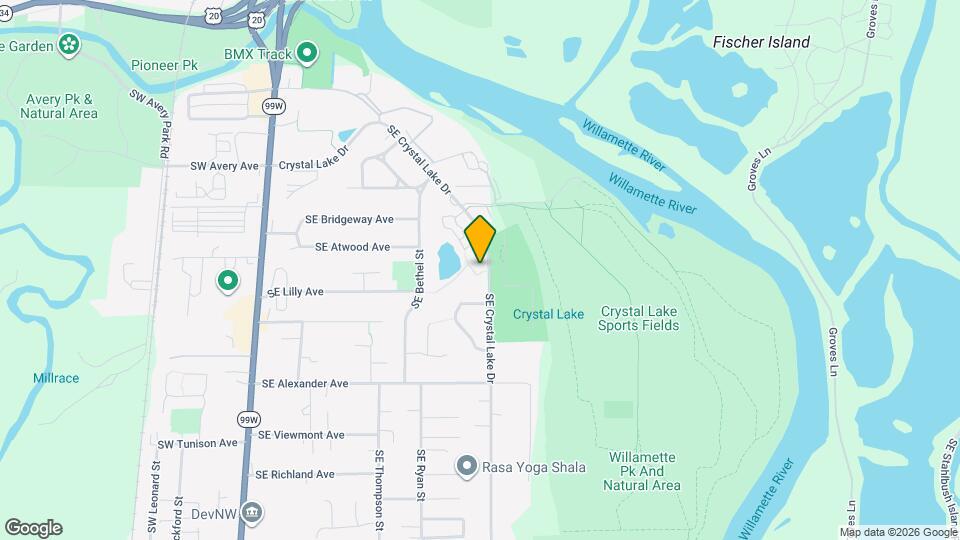 1750 SE Crystal Lake Dr Map and Location Details