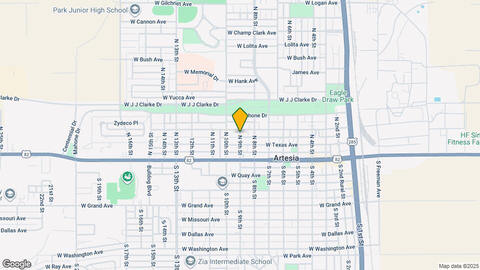 211 N 9th St Map and Location Details